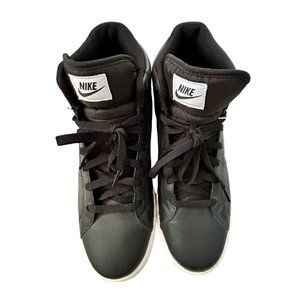 Nike Court Royale 2 High Top Sneakers Women's Size 9 NEARLY NEW